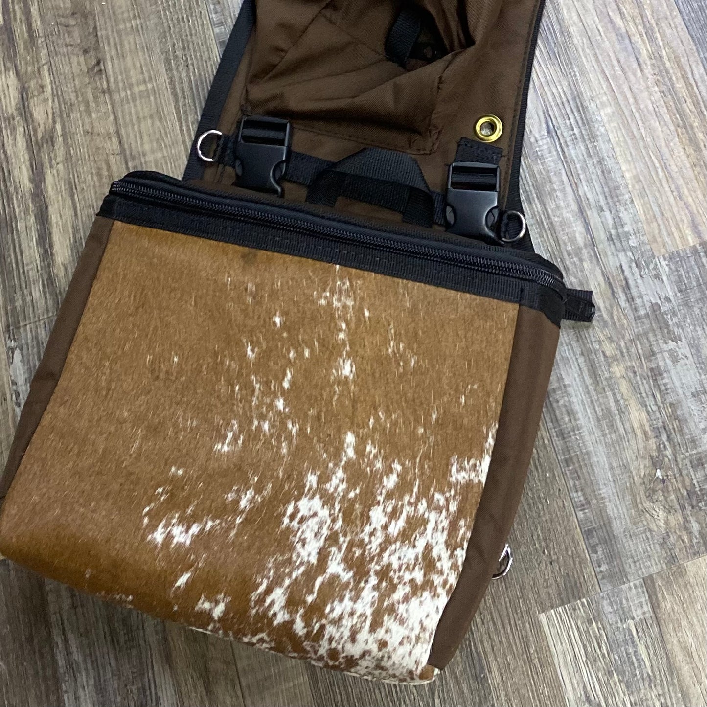 Brown cowhide Amish crafted detachable saddle bags western