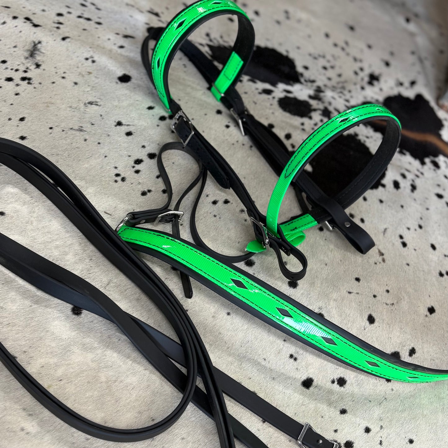 Amish Crafted Biothane Black & Lime Green Diamond Inlay Bridle w/ Matching Strait Breast Collar & Reins