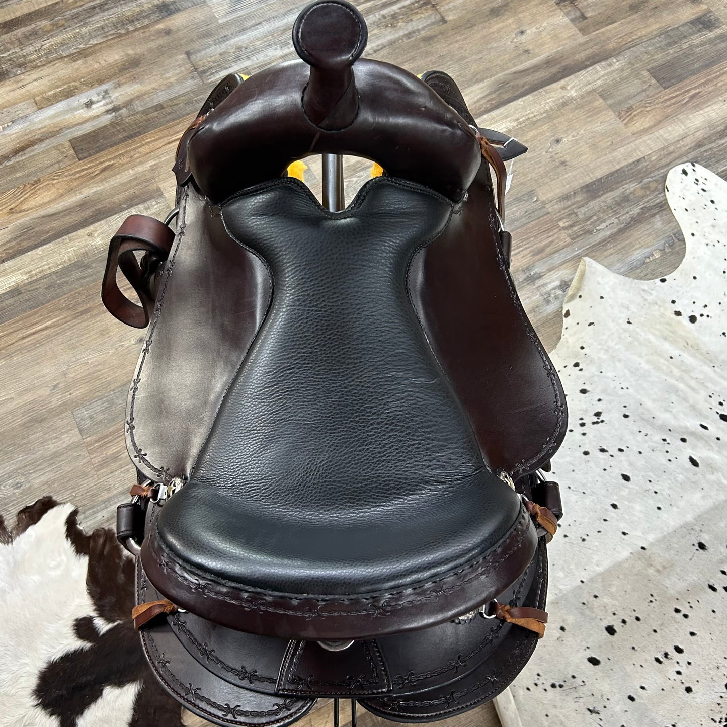 NEW Tennessee Ranch & Trail Supply Western Saddle Amish Handcrafted Custom 17”