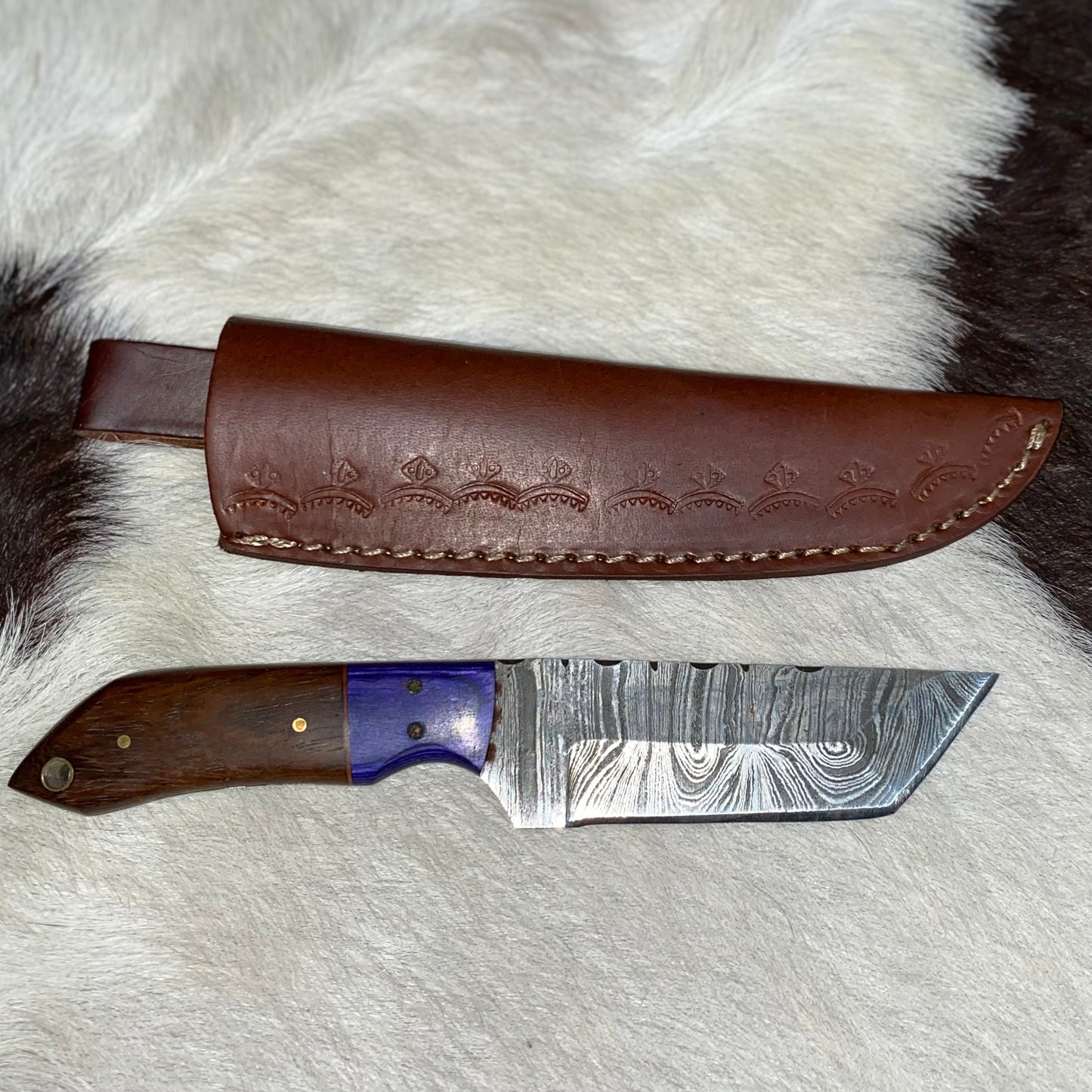 The Hand Crafted Purple Tontoe Blade Damascus Knife w/ Leather Sheath
