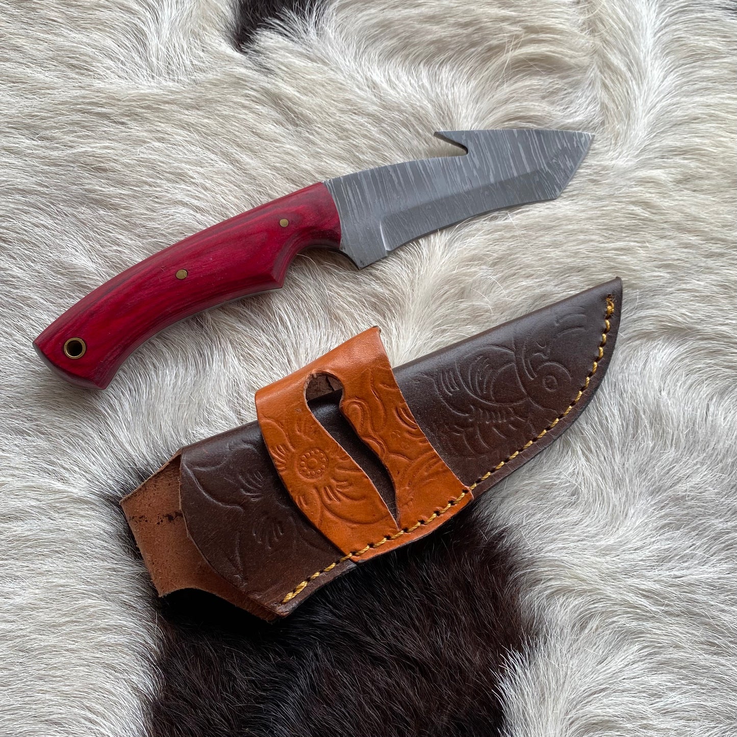 New Hand Crafted Wild Pink Damascus Knife With Leather Sheath