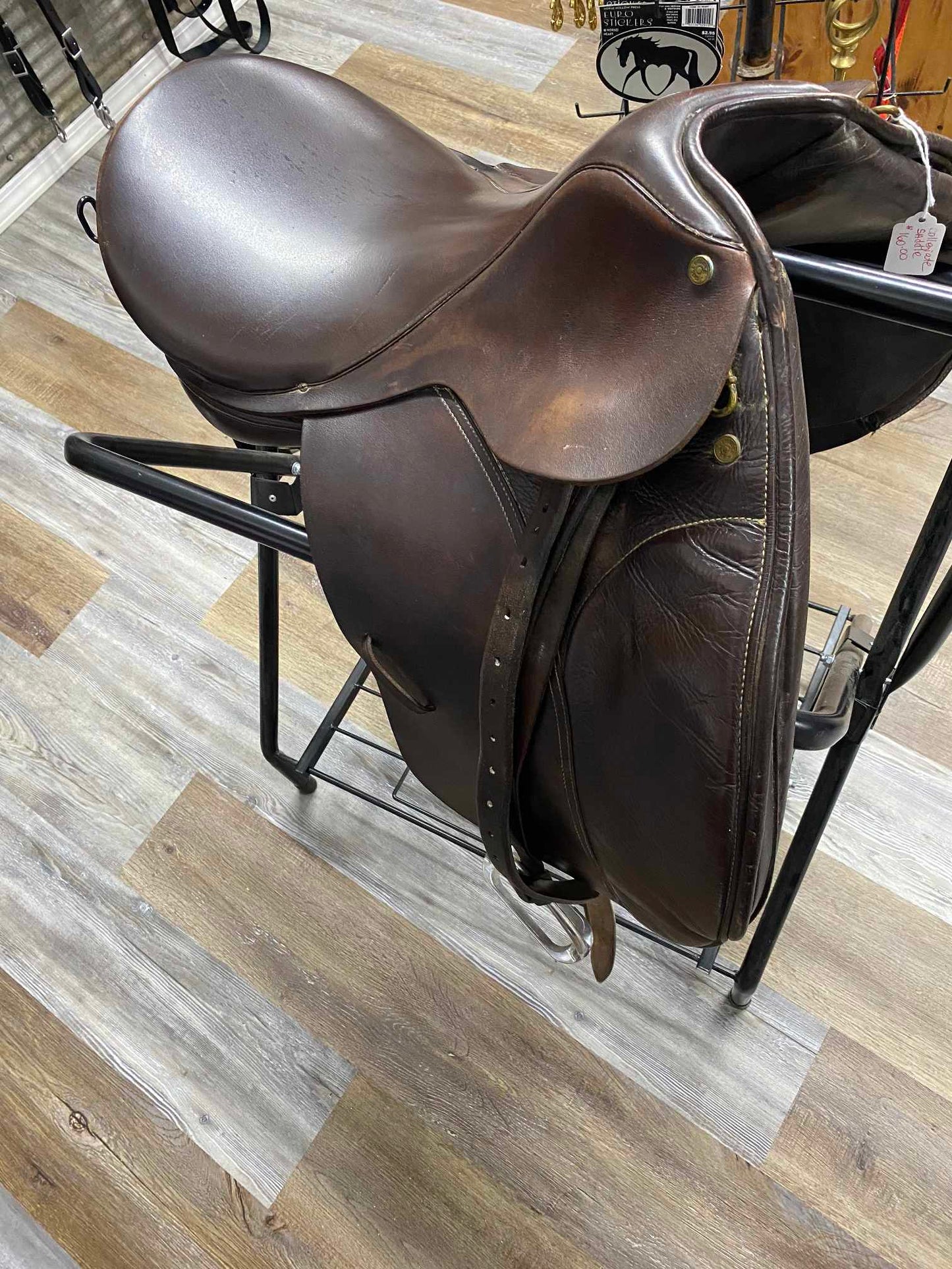 Used COLLEGIATE English Dressage Saddle Brown