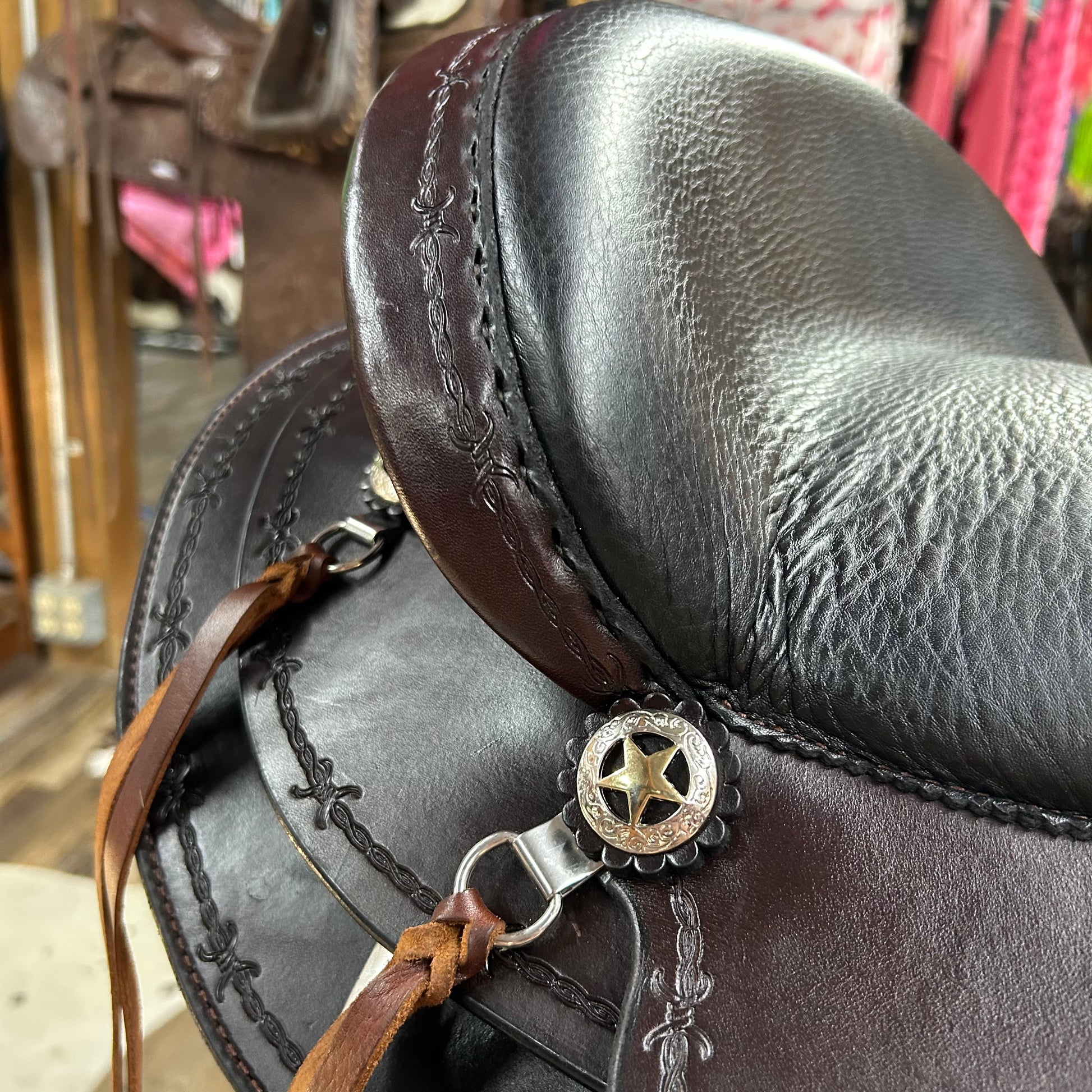 NEW Tennessee Ranch & Trail Supply Western Saddle Amish Handcrafted Custom 17”