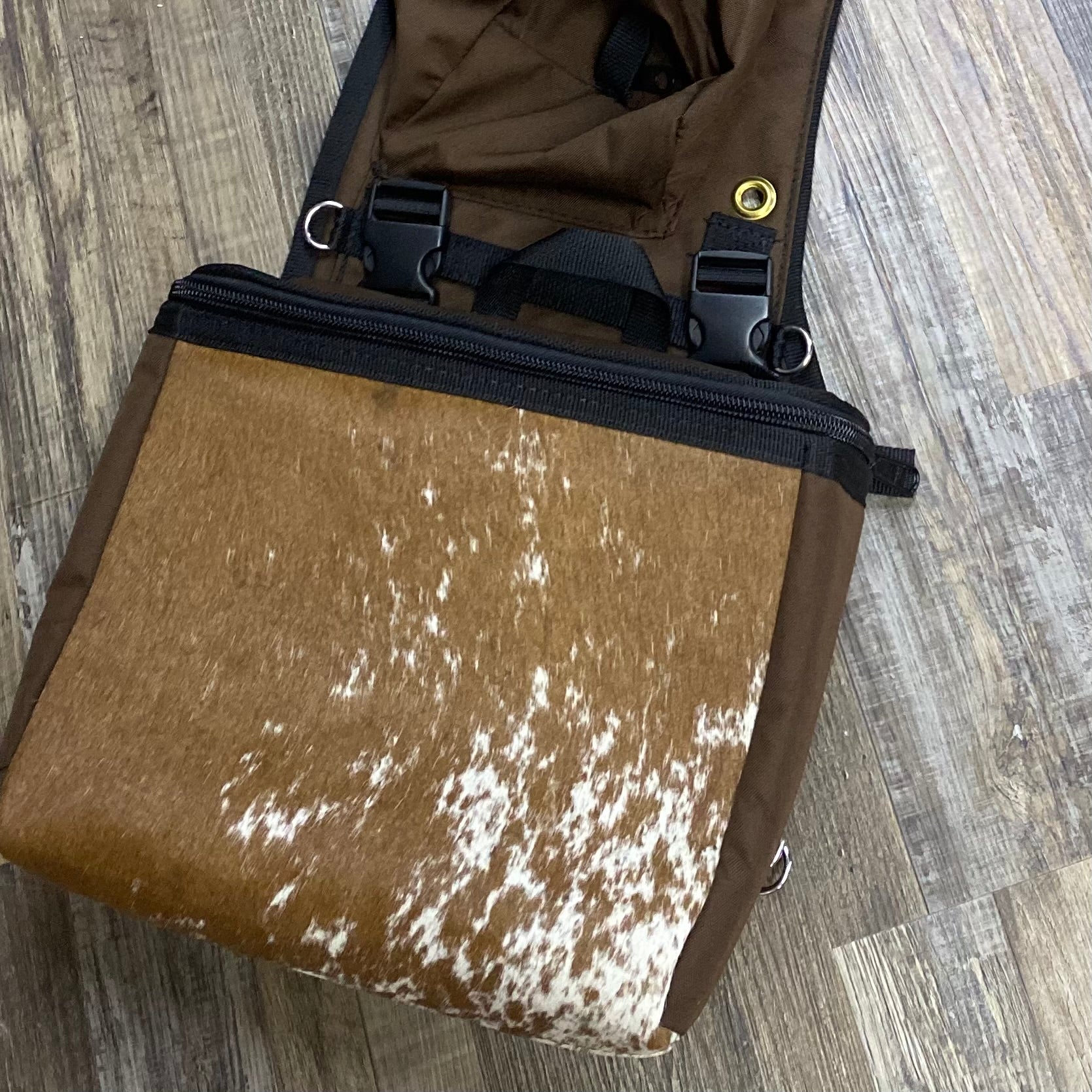 Brown cowhide Amish crafted detachable saddle bags western 