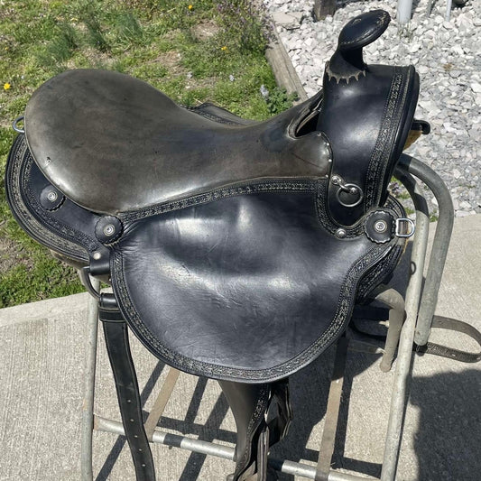 USED 17” MILLER OLD TIMER Saddle