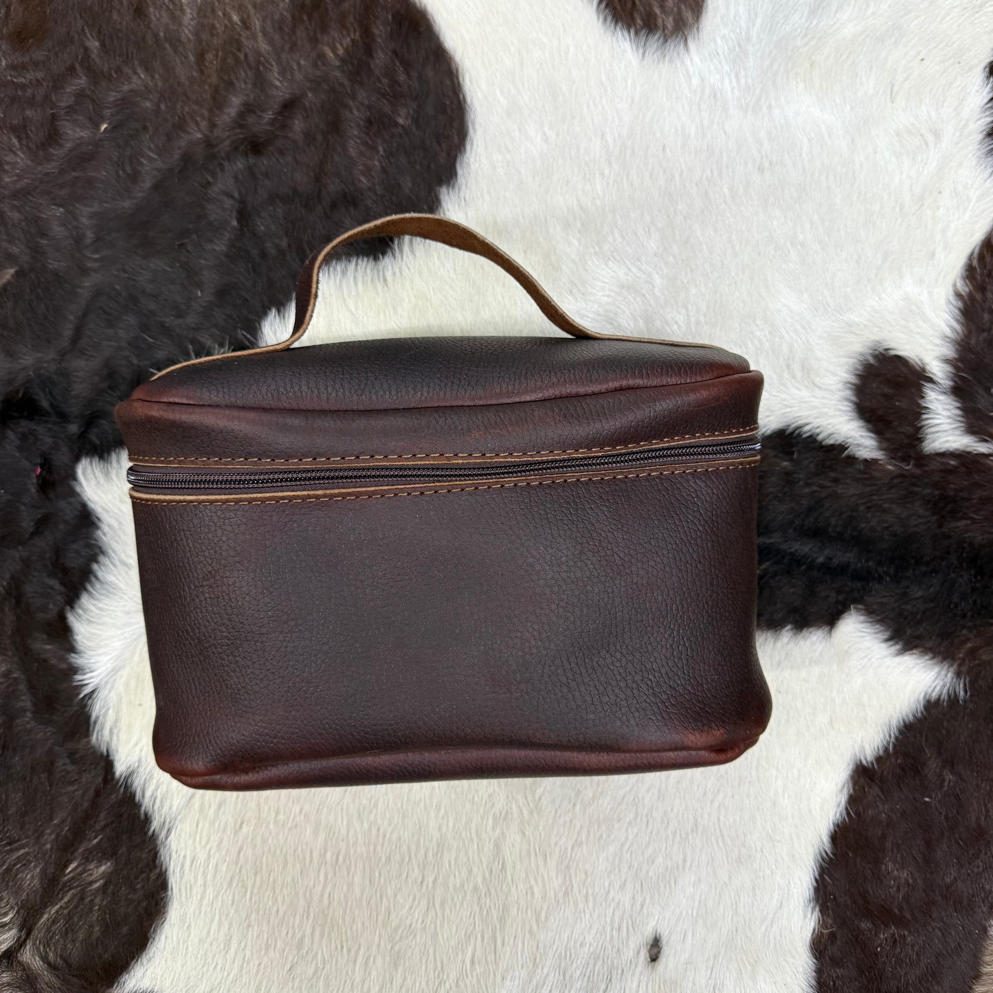 Amish Crafted “The Rodeo Ready Toiletry Bag” Oval Shaped All Leather (assorted styles)