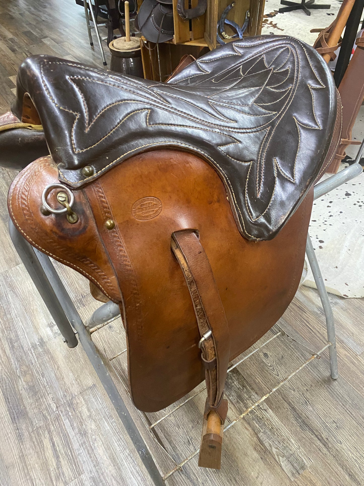 USED 18” Southern Saddlery Buena Vista