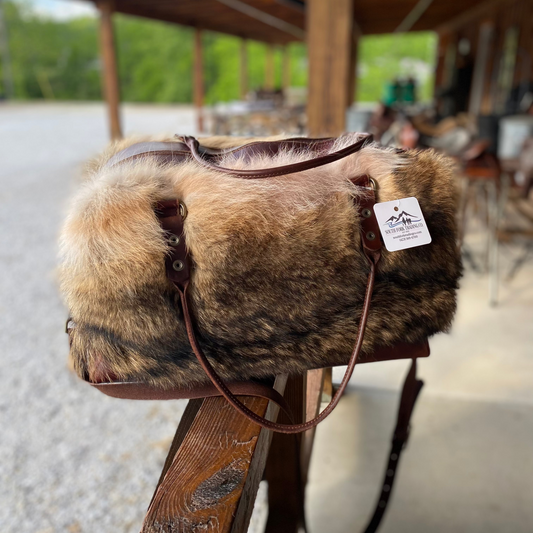 Amish Crafted LUXURY “Genuine Coyotes Fur” Rectangular Shaped Leather  Large Duffle Bag