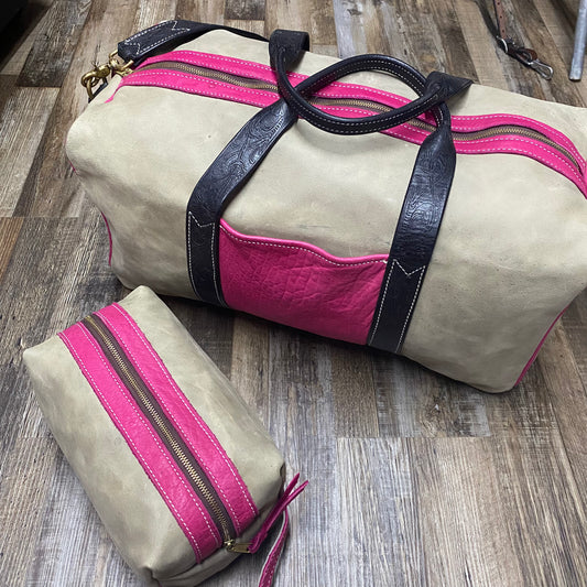 Amish Crafted “Queen of the Road” SET Rectangular Shaped All Leather Toiletries Bag & Large Duffle