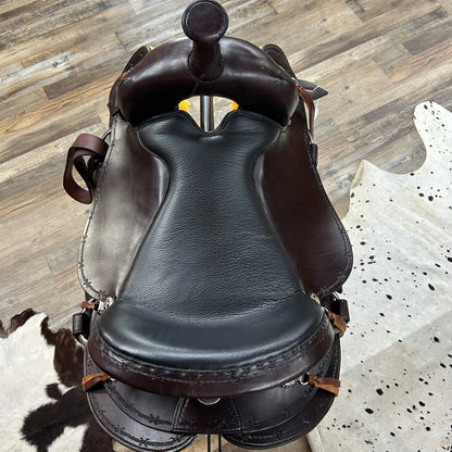 NEW Tennessee Ranch & Trail Supply Western Saddle Amish Handcrafted Custom 17”