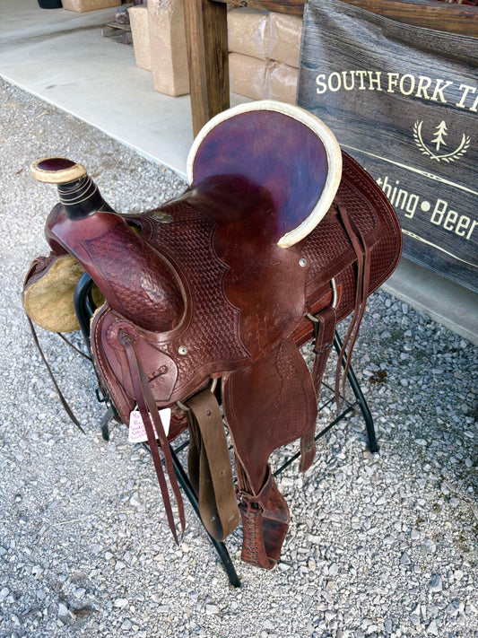 Lightly USED Buffalo Saddlery 16” Western Saddle w/ Rawhide Details & Basketweave Tooling