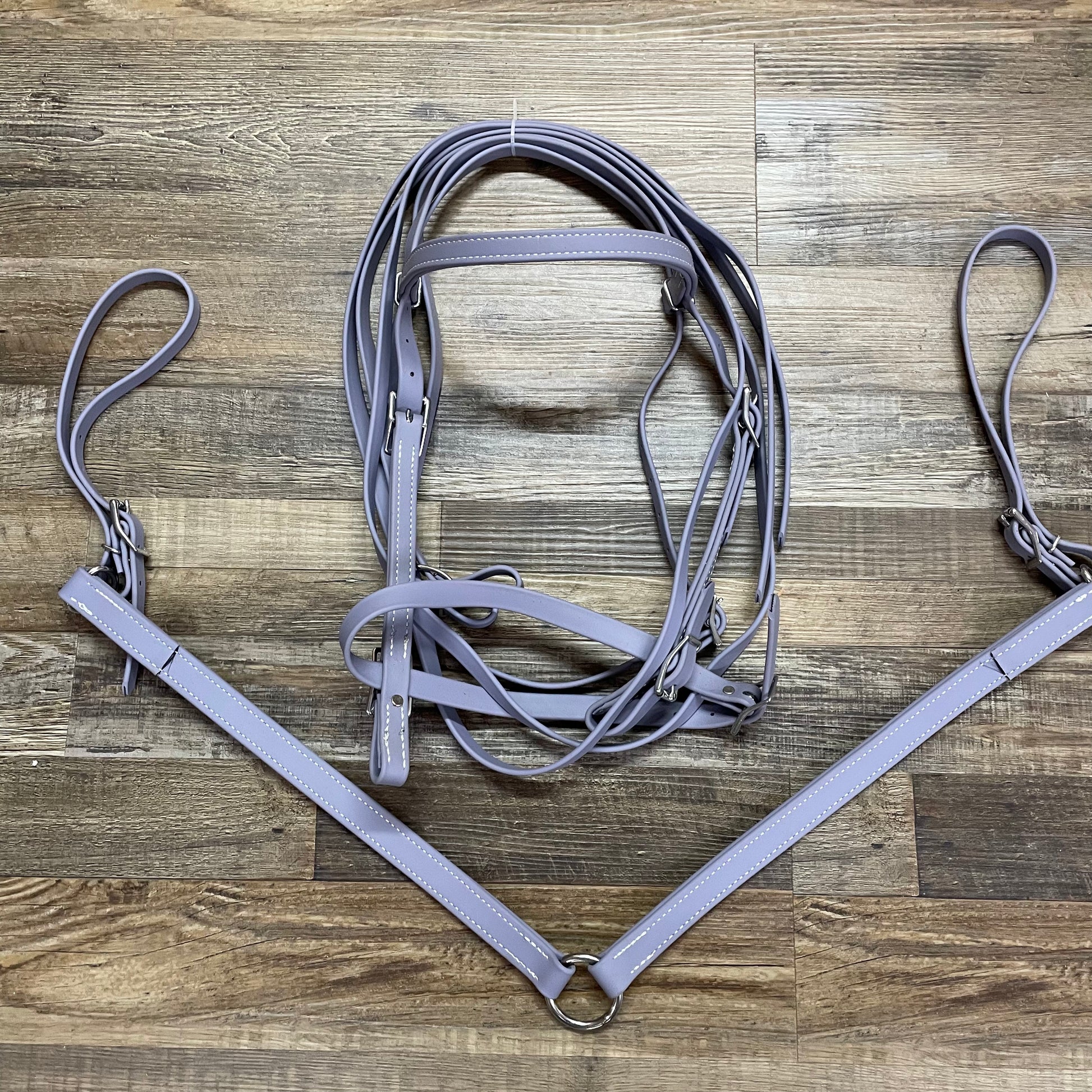 GRAY LAVENDER Beta Bridle w/ Nose Band, Reins & Matching 2 Point Breast Collar Amish Crafted
