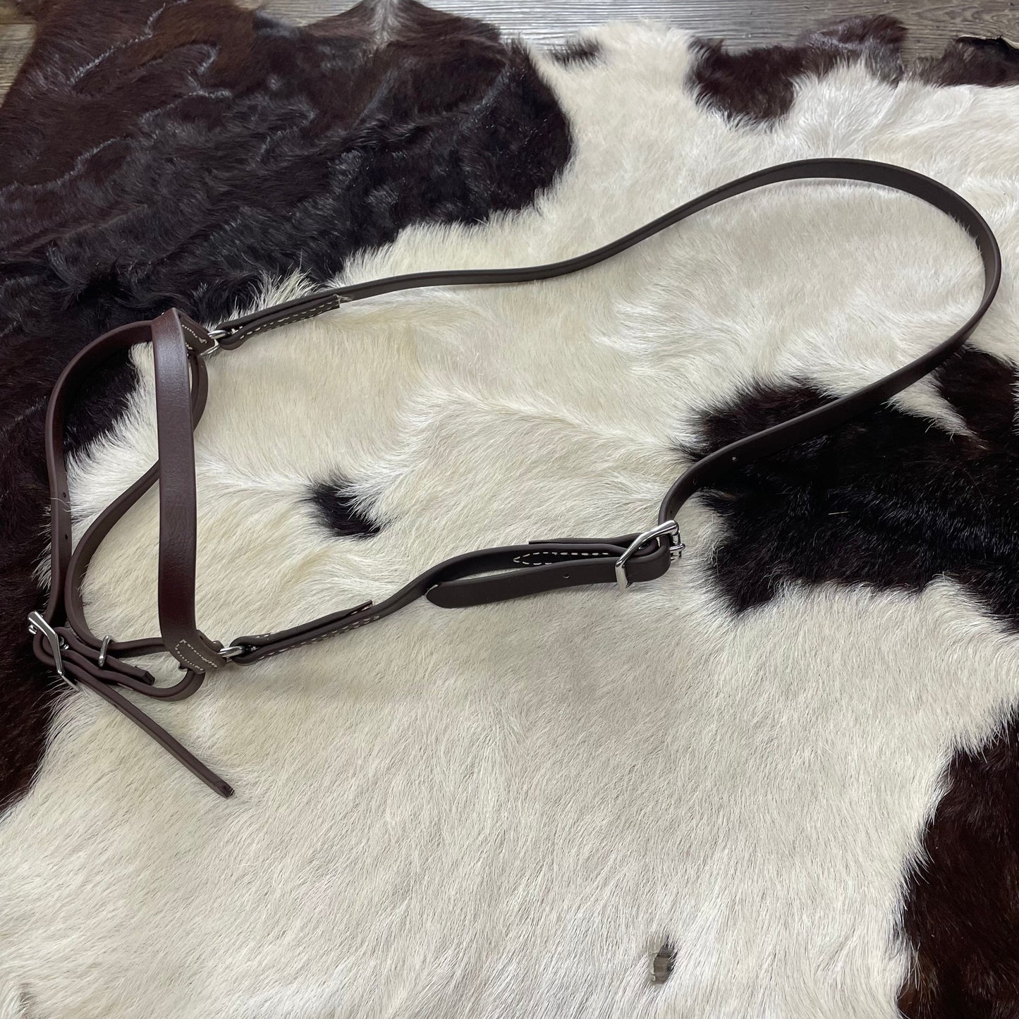 Amish Crafted Beta Caveson - Assorted Colors