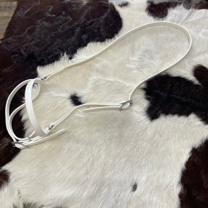 Amish Crafted Beta Caveson - Assorted Colors