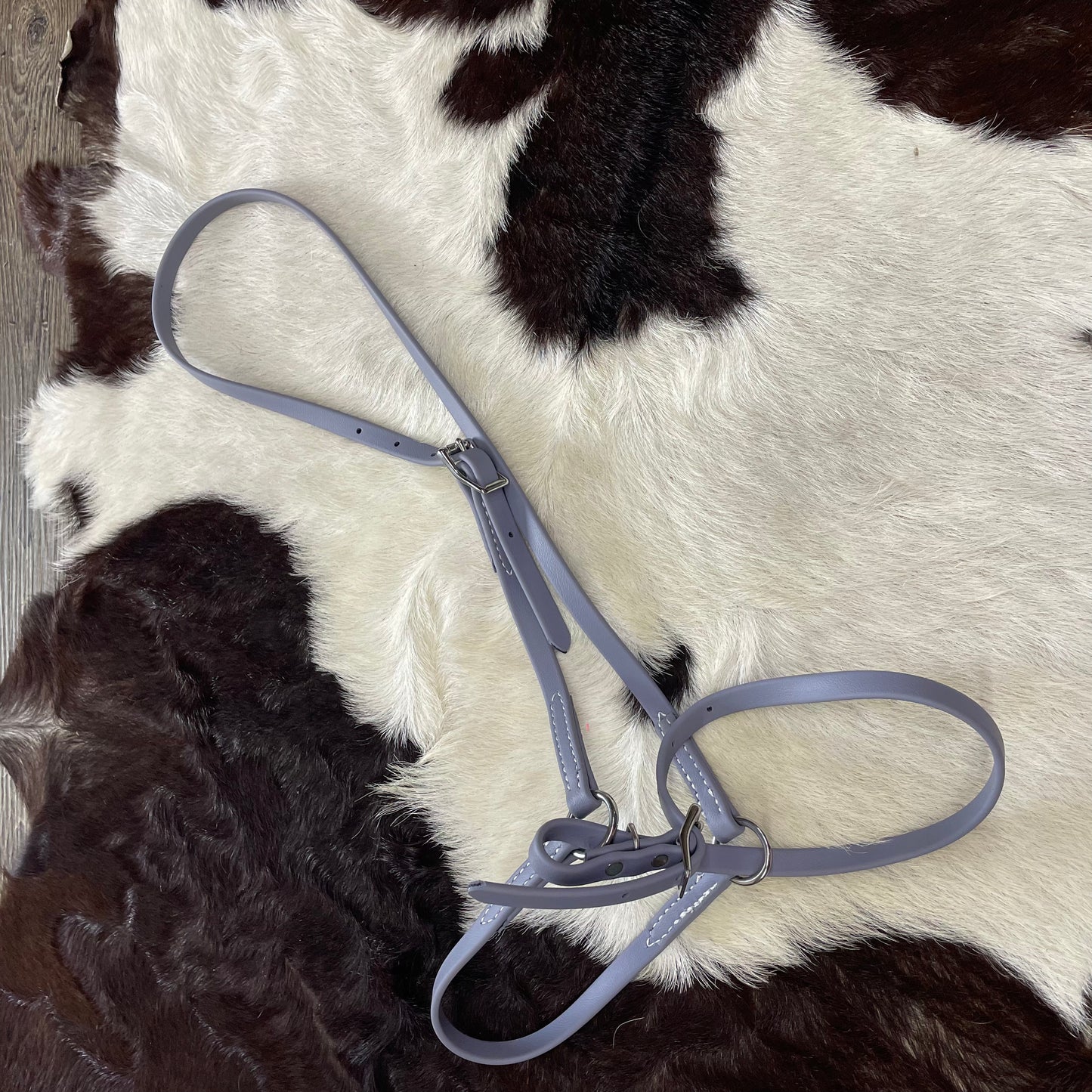 Amish Crafted Beta Caveson - Assorted Colors