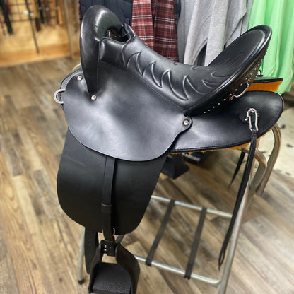 NEW South Fork Trading Co’s “The Elite” Saddle 16” w/ Pencil Roll & Saddle Bag Stays
