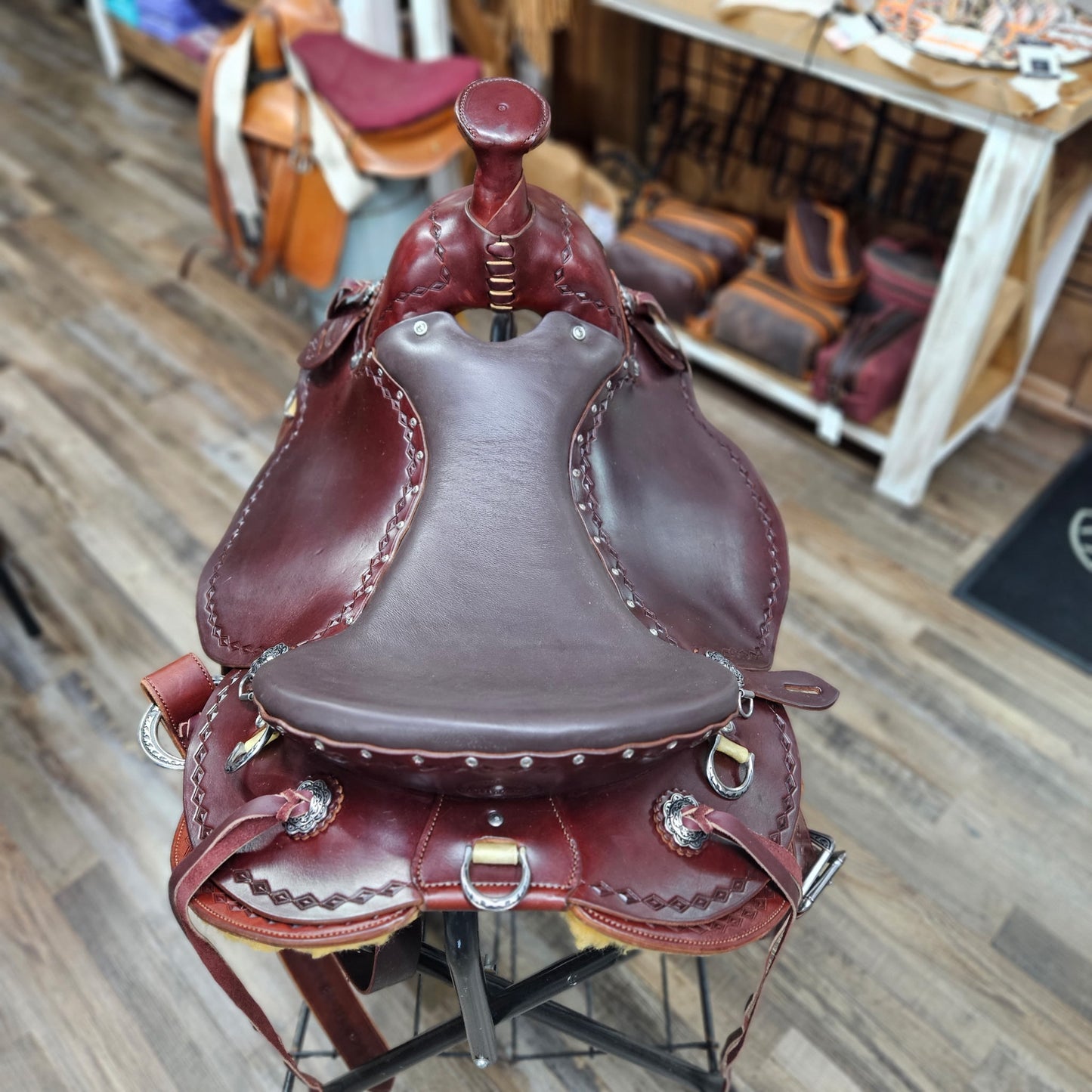 NEW SCHWARTZ Western Diamond Deluxe 16” Saddle w/ Matching Headstall & Pulling Collar Amish Crafted