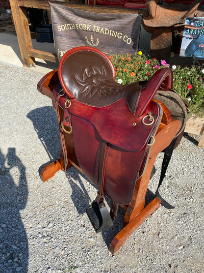 Pre Loved Tucker Equitation Endurance Saddle 16.5” Western Rigging & English Stirrup Leathers & Brass Hardware