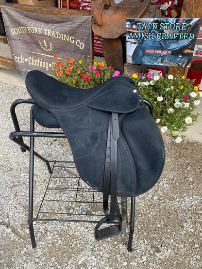 Lightly Used 15” WINTEC Lite English Saddle