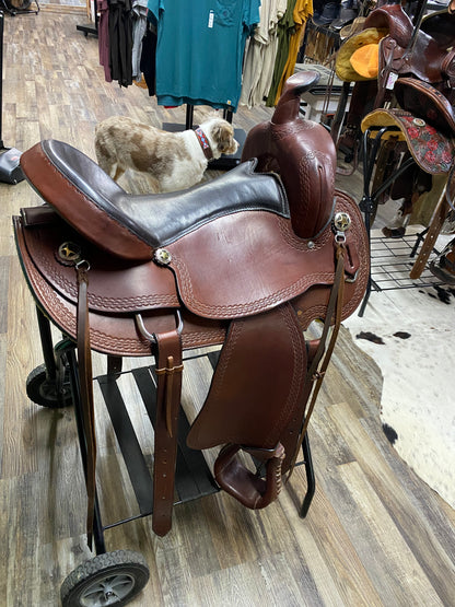 Western Saddle Amish Handcrafted Star Concho 17” w/ Narrow Twist w/ Matching Star Headstall & Reins