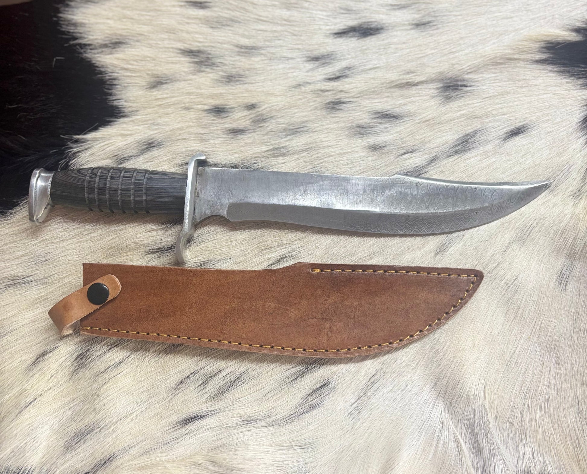 Black Handled Hand Crafted Large Blade Damascus Knife w/ Leather Sheath