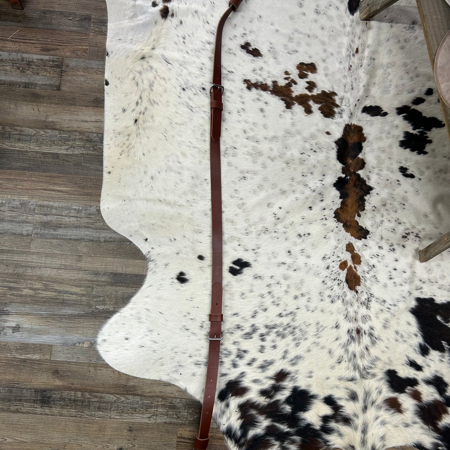 Schwartz Leather Regular Back Cinch - Brown w/ Silver Hardware