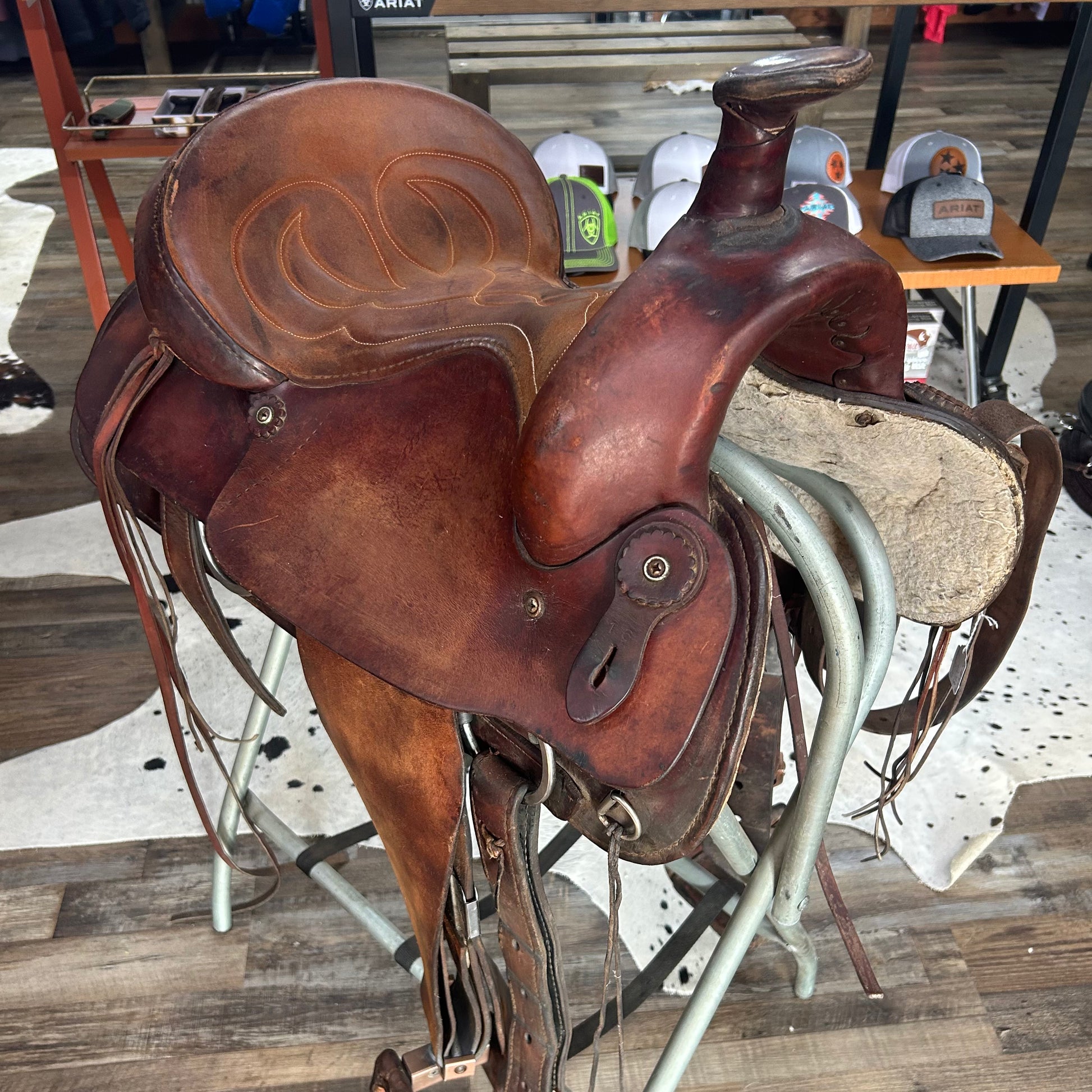 USED Blue Ridge Saddlery Western Saddle 17"