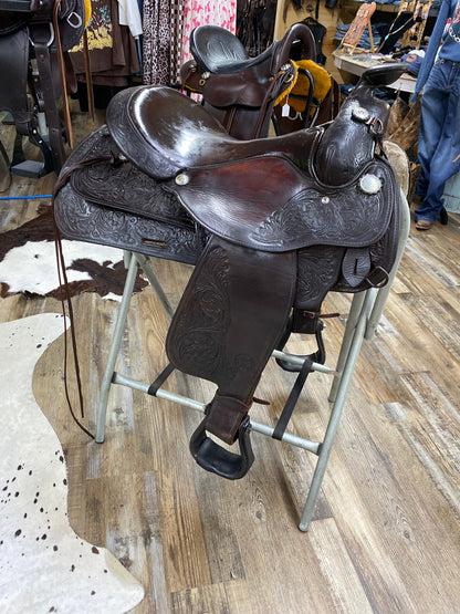 USED Circle Y Park and Trail Saddle 17”