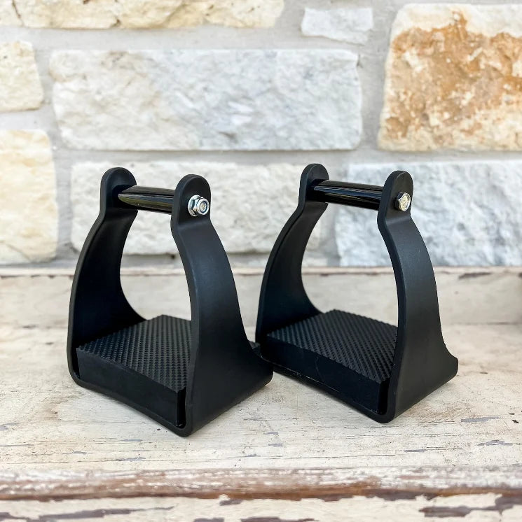 Coronet Plastic Stirrups In Various Widths