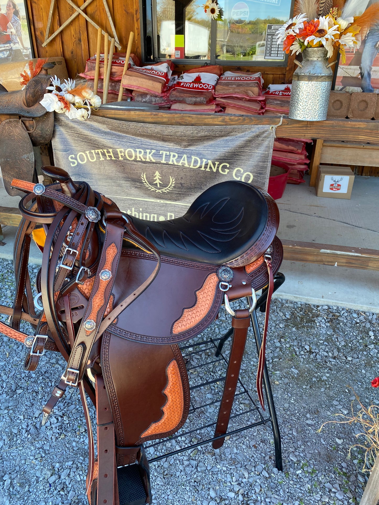 NEW Frontier Basket Weave Western Miller OLD TIMER 18” Handcrafted Custom w/ Cheyenne Roll, Classic Stitched Seat Horseshoe Brand Conchos,  w/ Matching Basketweave Overlay, Stitched Seat Aussie Pulling Collar & Detail Bridle