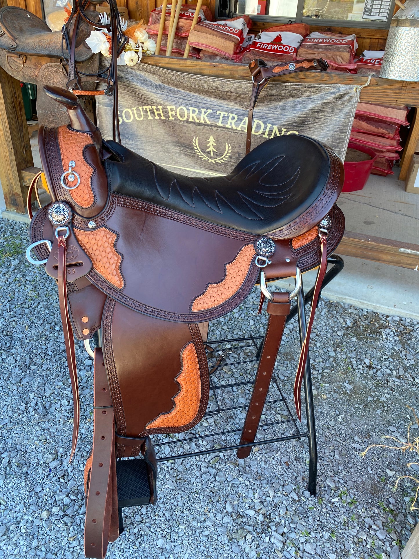 NEW Frontier Basket Weave Western Miller OLD TIMER 18” Handcrafted Custom w/ Cheyenne Roll, Classic Stitched Seat Horseshoe Brand Conchos,  w/ Matching Basketweave Overlay, Stitched Seat Aussie Pulling Collar & Detail Bridle