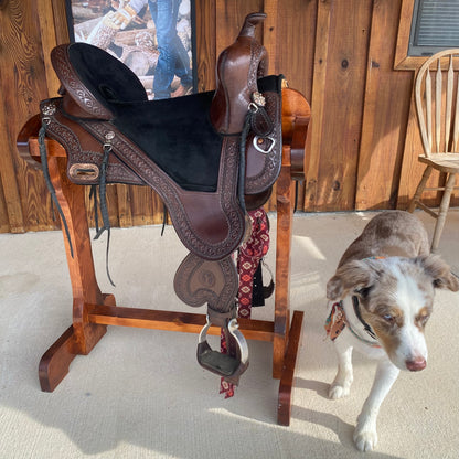 Lightly Used 17” Circle Y TREE LESS Trail Saddle