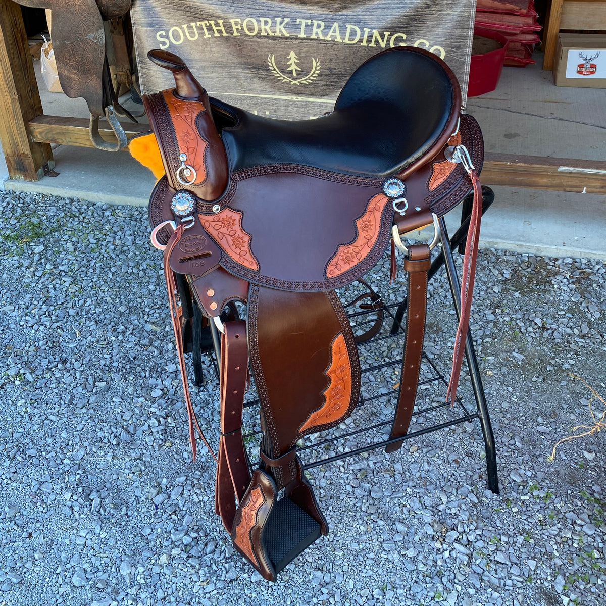 NEW Western Blossom Miller OLD TIMER 17” Handcrafted Custom w/ Pencil Roll, Berry Conchos, Saddle Bag Stays w/ Matching Blossom Overlay Aussie Pulling Collar & Detailed Bridle
