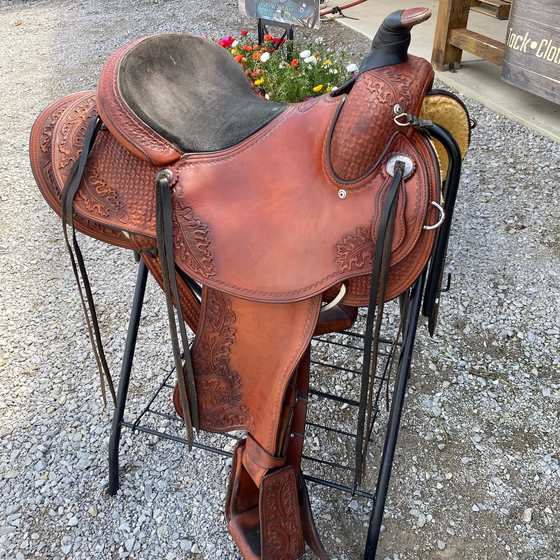 Pre-loved “About The Horse, Inc” 15” Western Saddle w/ Synthetic seat & Comes w/ Back Cinch, Bridle, & Saddle Pad