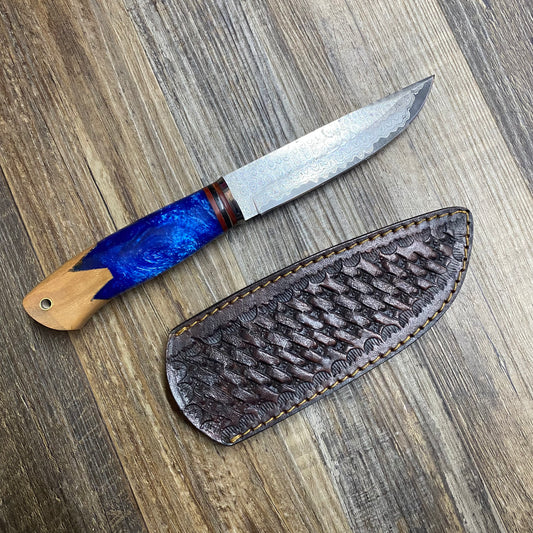Premium Handmade Damascus Steel Blade In Royal Blue Epoxy & Olive Wood In Decorative Japanese Style w/ Authentic Leather Sheath From Texas