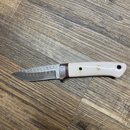 The Premium Grade White Tail Hand Crafted Damascus Knife