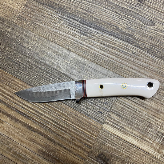 The Premium Grade White Tail Hand Crafted Damascus Knife