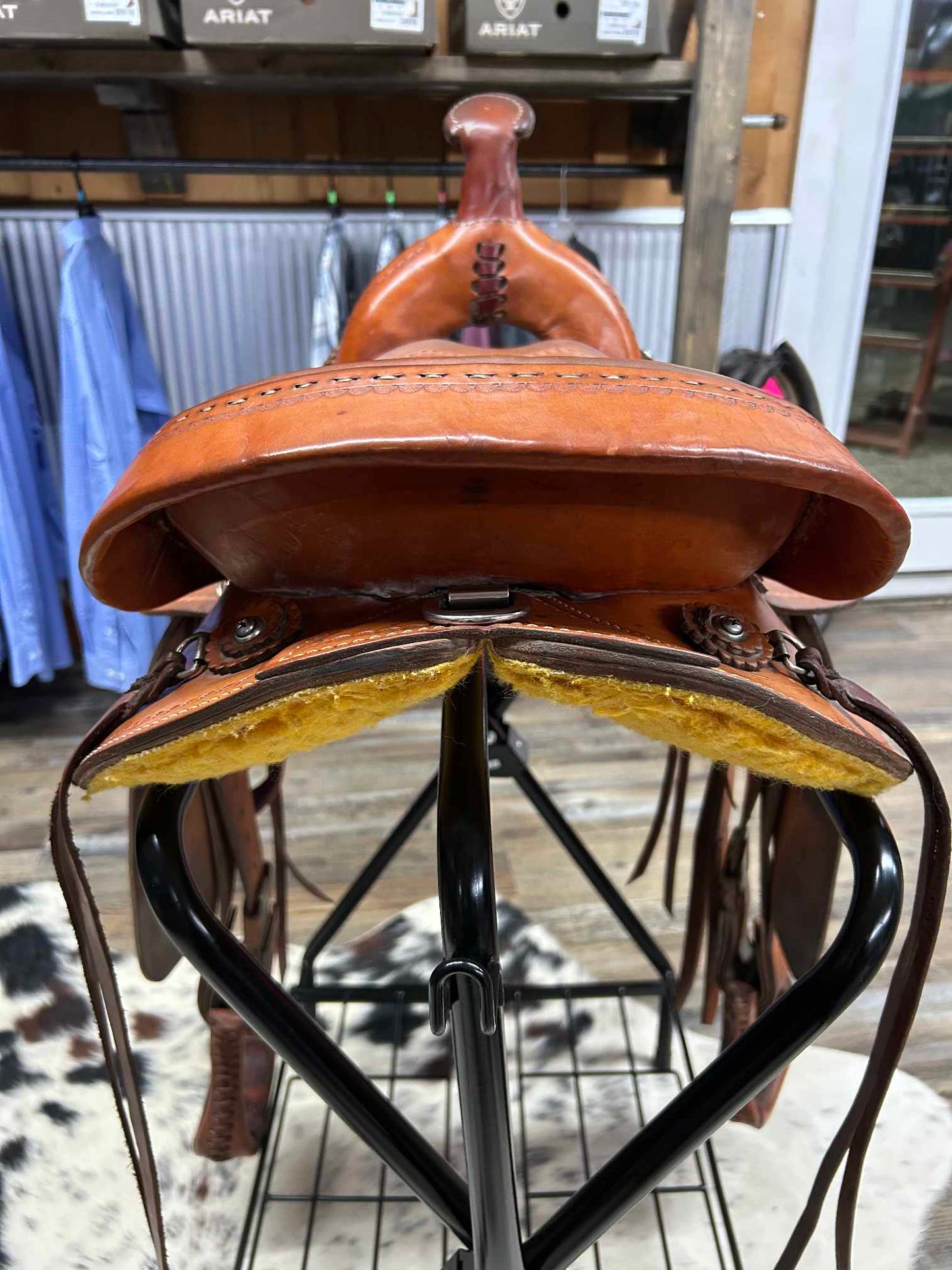 USED Riders Choice 15" Western Trail Saddle #5011