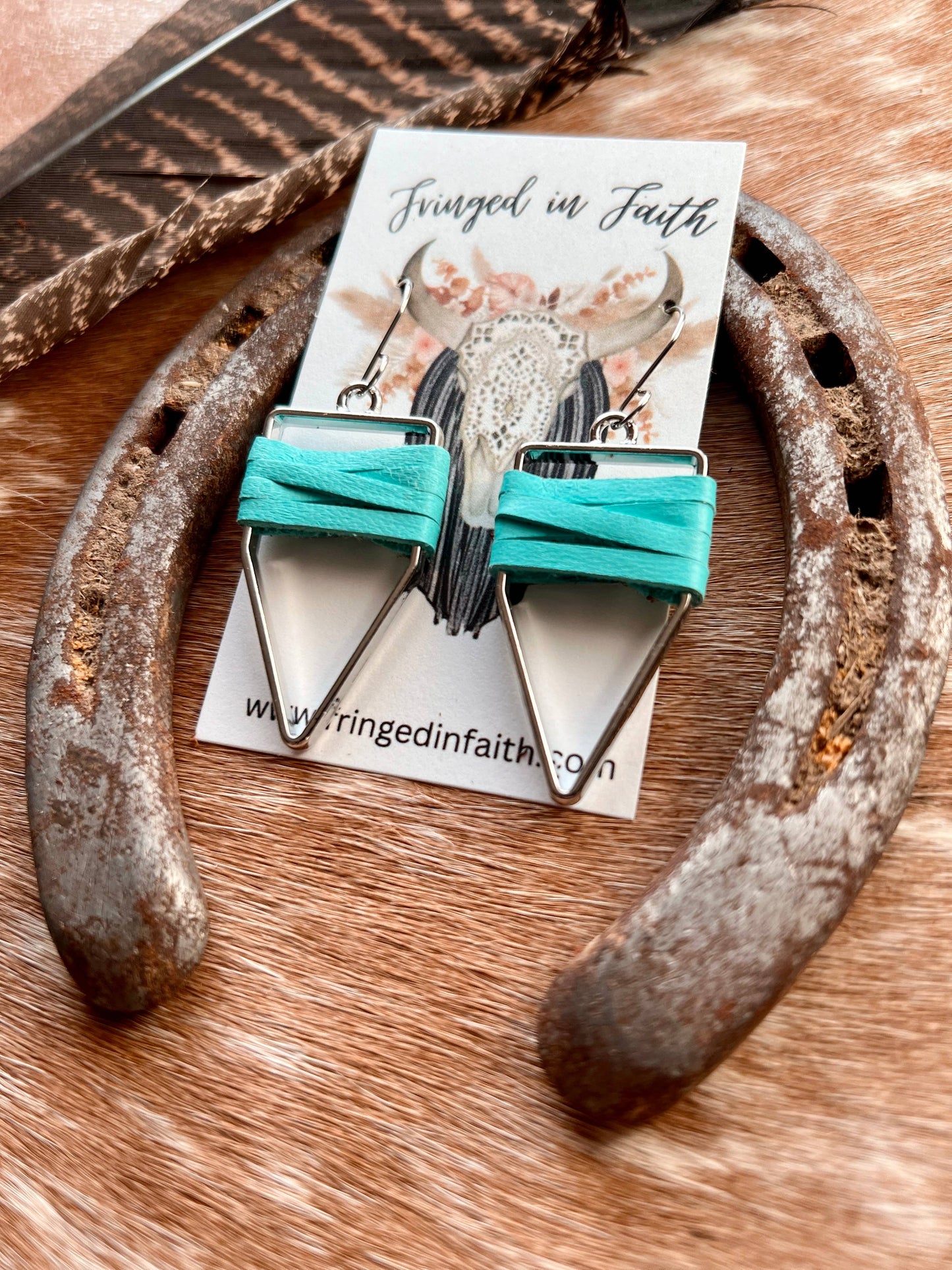 Yellowstone Weaved Arrowhead Hoop | Turquoise